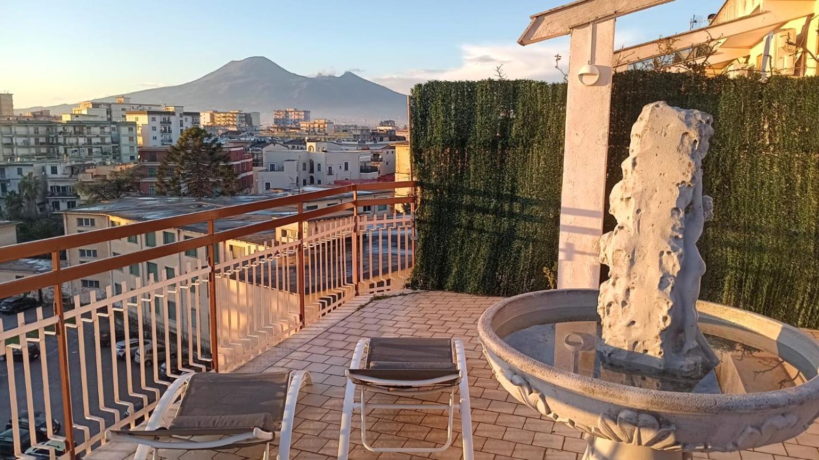 Renovated Loft With Vesuvio View Terrace Lägenhet Scafati Exteriör bild